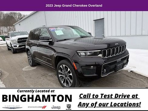 Used 2023 Jeep Grand Cherokee Overland image 1