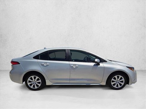 Certified 2024 Toyota Corolla LE FWD image 4
