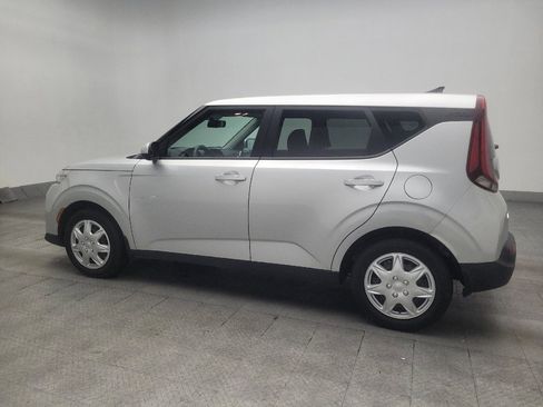 Used 2020 Kia Soul LX FWD image 3