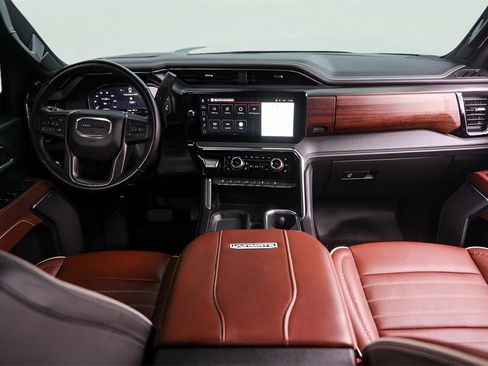 Used 2025 GMC Sierra 2500 Denali Ultimate image 28