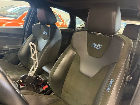 Used 2017 Ford Focus RS image 29