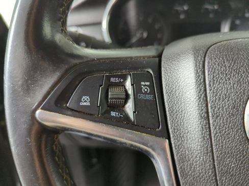 Used 2019 Buick Encore Preferred FWD image 27