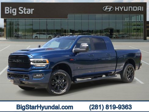 Used 2024 RAM 2500 Laramie w/ Night Edition AWD/4WD image 1