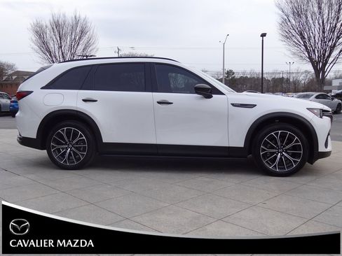 Certified 2025 MAZDA CX-70 Plug-In Hybrid w/ Premium Plus image 3