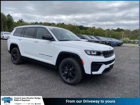 New 2026 Jeep Grand Cherokee L 4WD image 1