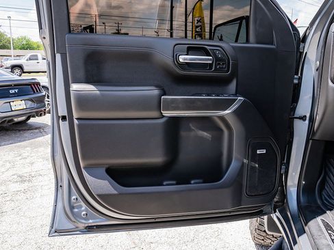 Used 2020 GMC Sierra 1500 AT4 w/ AT4 Premium Package image 10