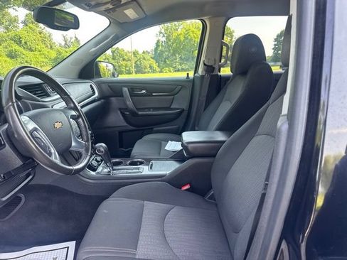 Used 2016 Chevrolet Traverse LT AWD/4WD image 17