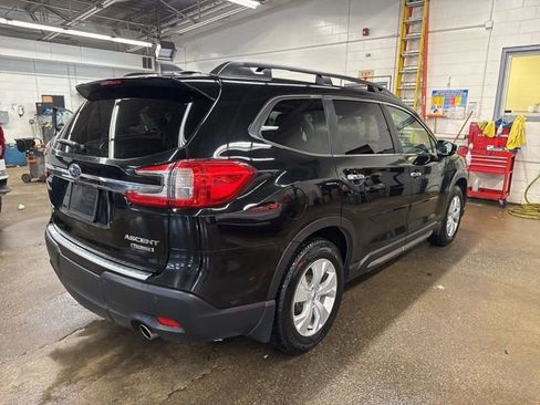 Used 2024 Subaru Ascent Touring AWD/4WD image 6