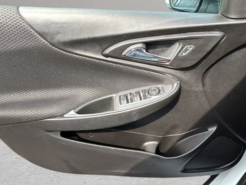 Used 2024 Chevrolet Malibu LS w/ Driver Confidence Package FWD image 17