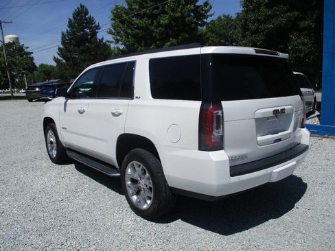 Used 2016 GMC Yukon SLT w/ Open Road Package AWD/4WD image 3