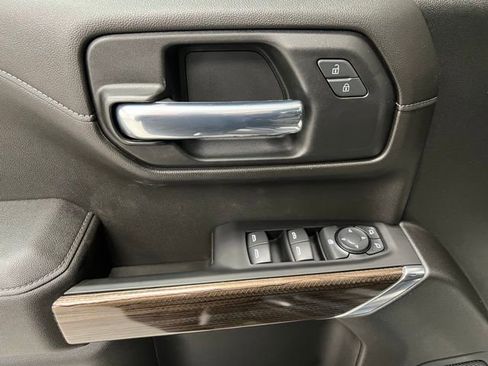 Used 2021 Chevrolet Silverado 1500 RST w/ Z71 Off-Road Package image 21