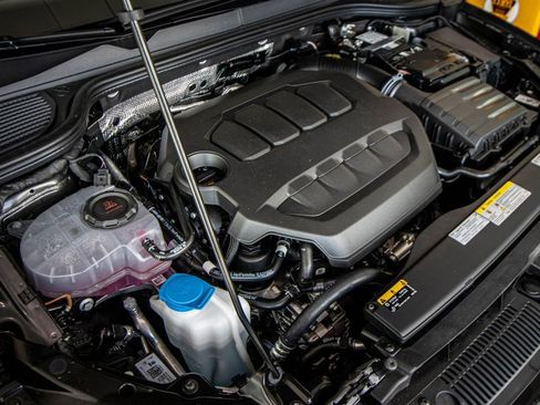 New 2026 Volkswagen Golf image 10