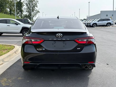 Used 2023 Toyota Camry SE FWD image 10