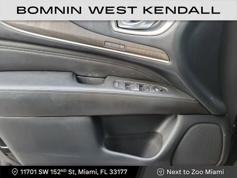 Used 2019 INFINITI QX60 Luxe w/ Essential Package image 26