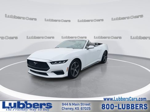 Used 2024 Ford Mustang Premium RWD image 4