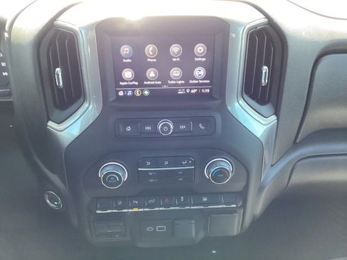 Used 2025 Chevrolet Silverado 2500 Custom w/ Custom Value Package AWD/4WD image 17