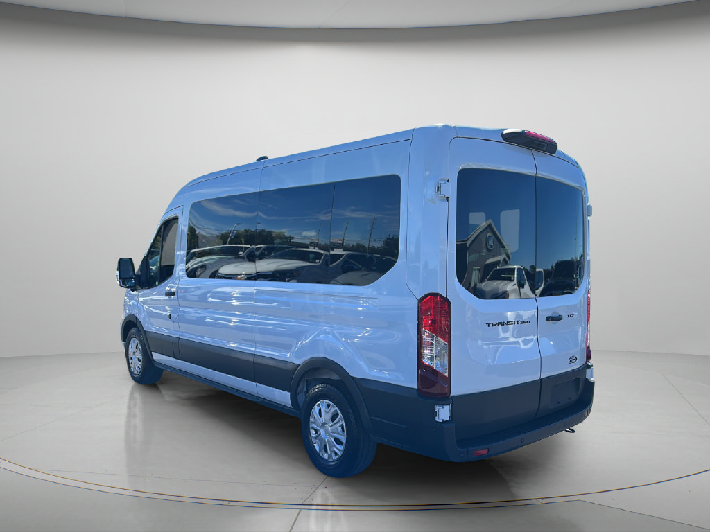 Used 2026 Ford Transit 350 XLT RWD image 4