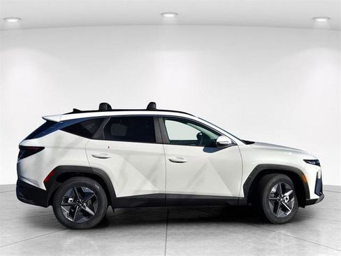 New 2026 Hyundai Tucson SEL image 8