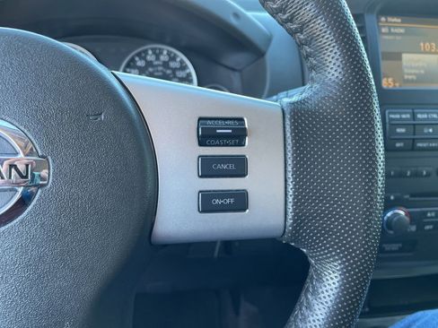 Used 2012 Nissan Pathfinder SV AWD/4WD image 28