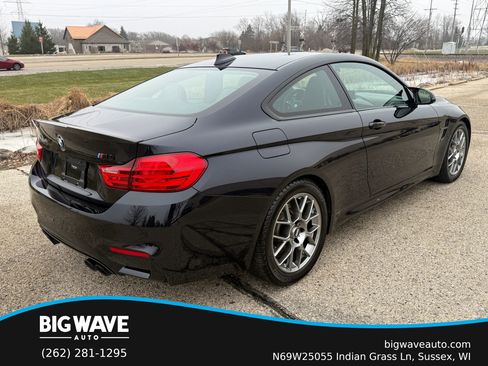 Used 2016 BMW M4 Coupe image 5