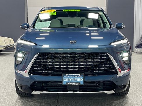 Certified 2025 Buick Enclave Avenir w/ Trailering Package, 5000 lbs. image 8