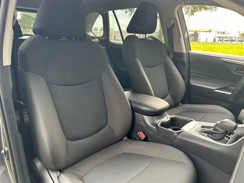 Certified 2025 Toyota RAV4 LE FWD image 16