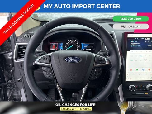 Used 2023 Ford Edge SEL w/ Convenience Package image 9