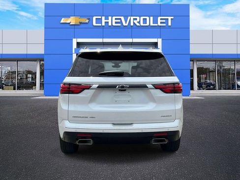 Certified 2023 Chevrolet Traverse Premier AWD/4WD image 8