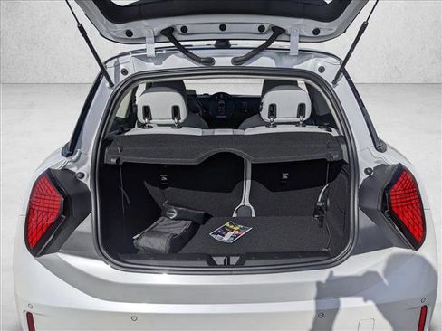 Certified 2025 MINI Cooper S FWD image 6