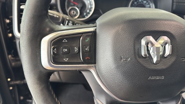 Used 2019 RAM 1500 Laramie AWD/4WD image 16
