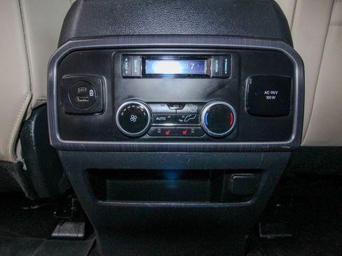 Used 2022 Ford Expedition Max Platinum AWD/4WD image 10