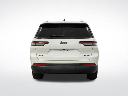 New 2025 Jeep Grand Cherokee L Limited w/ Black Appearance Package image 15