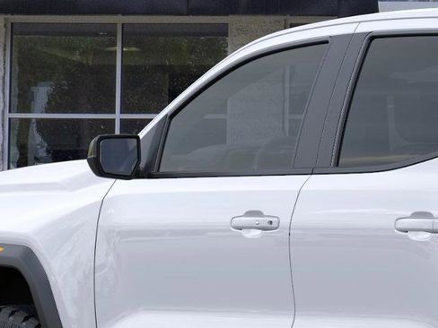 New 2026 GMC Canyon Elevation image 12