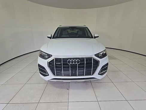 Used 2021 Audi Q5 2.0T Premium image 2