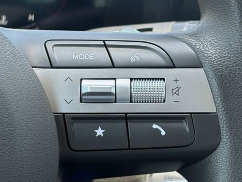 Used 2025 Hyundai Sonata SEL FWD image 19