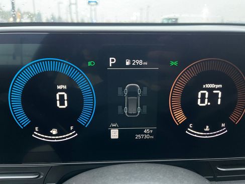 Used 2025 Hyundai Kona SEL image 40