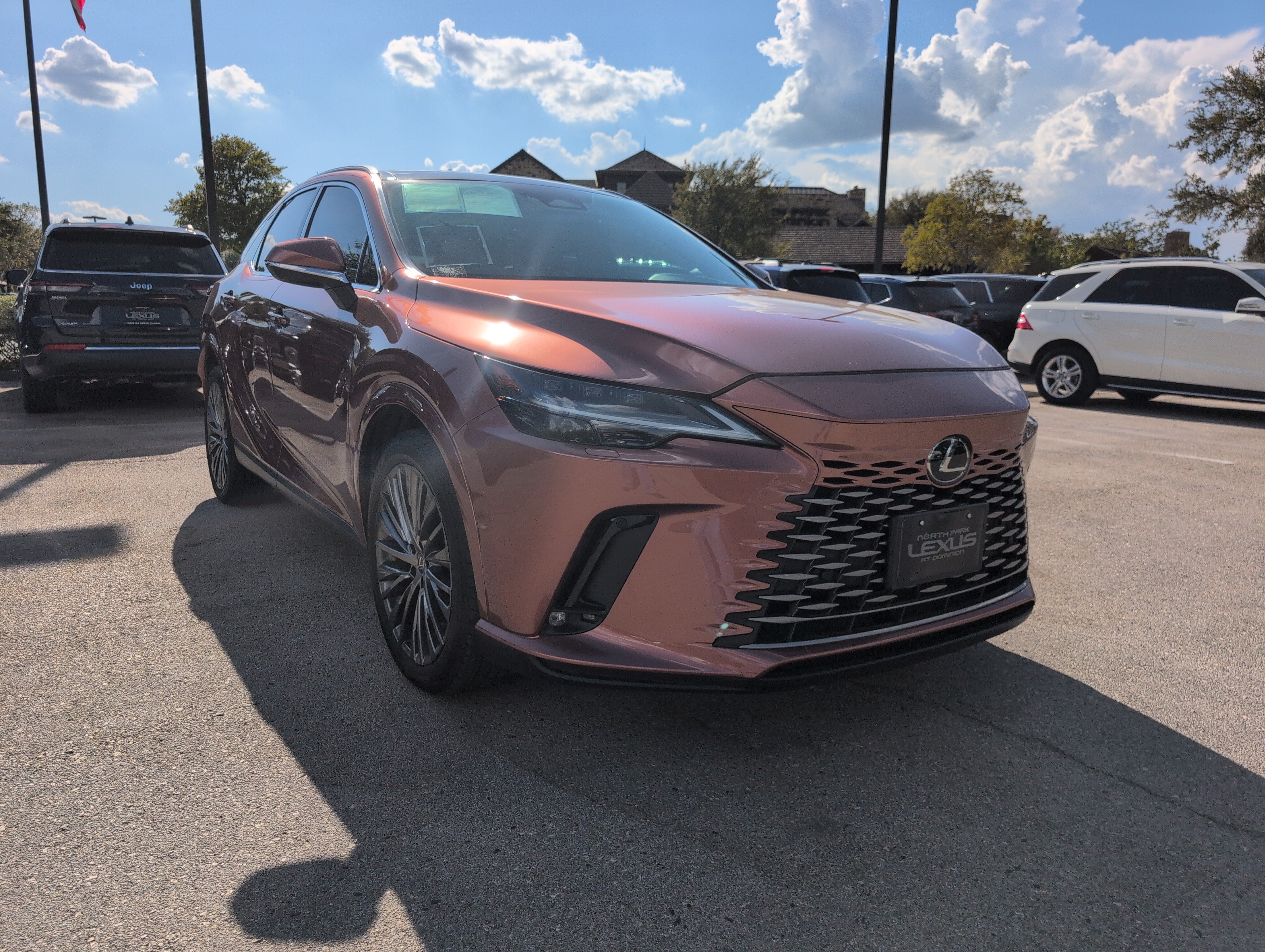 Certified 2023 Lexus RX 350 AWD w/ Accessory Package (Z1) image 2
