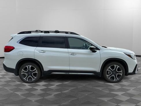 Used 2024 Subaru Ascent Touring AWD/4WD image 6