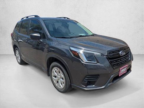Used 2022 Subaru Forester AWD/4WD image 3
