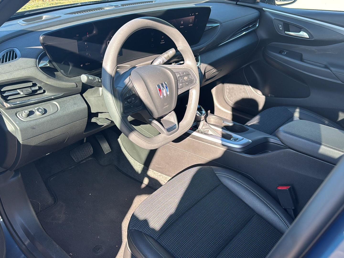 Used 2026 Buick Envista Preferred FWD image 11