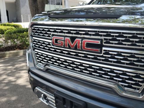 Used 2019 GMC Sierra 1500 Denali w/ LPO, GMC Protection Package AWD/4WD image 9