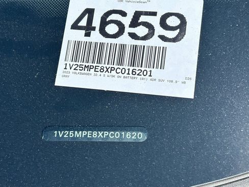 Used 2023 Volkswagen ID.4 S RWD image 3