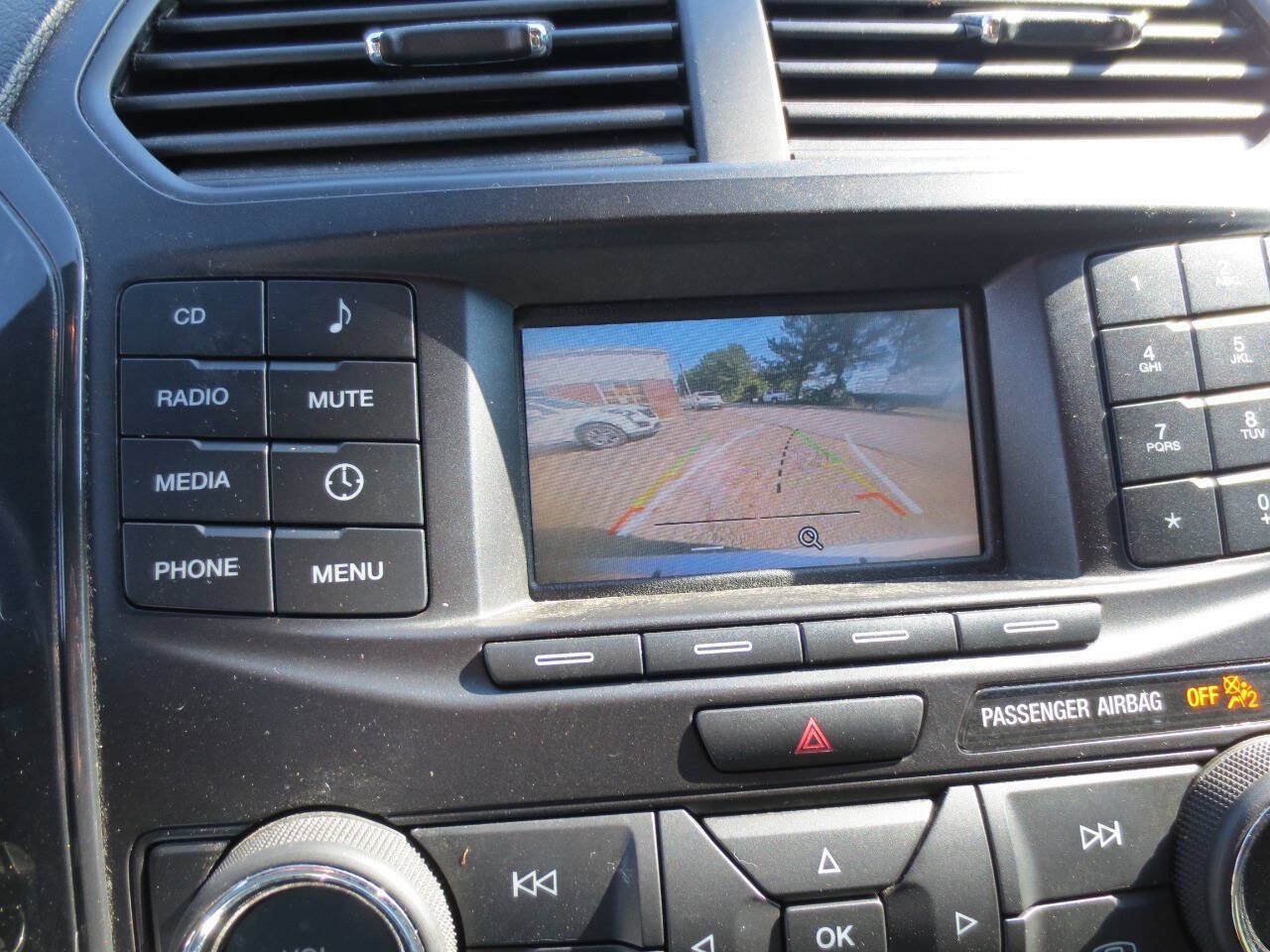 Used 2017 Ford Explorer FWD image 13