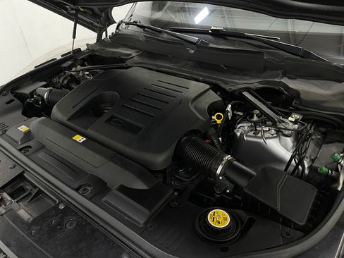 Used 2020 Land Rover Range Rover HSE AWD/4WD image 27