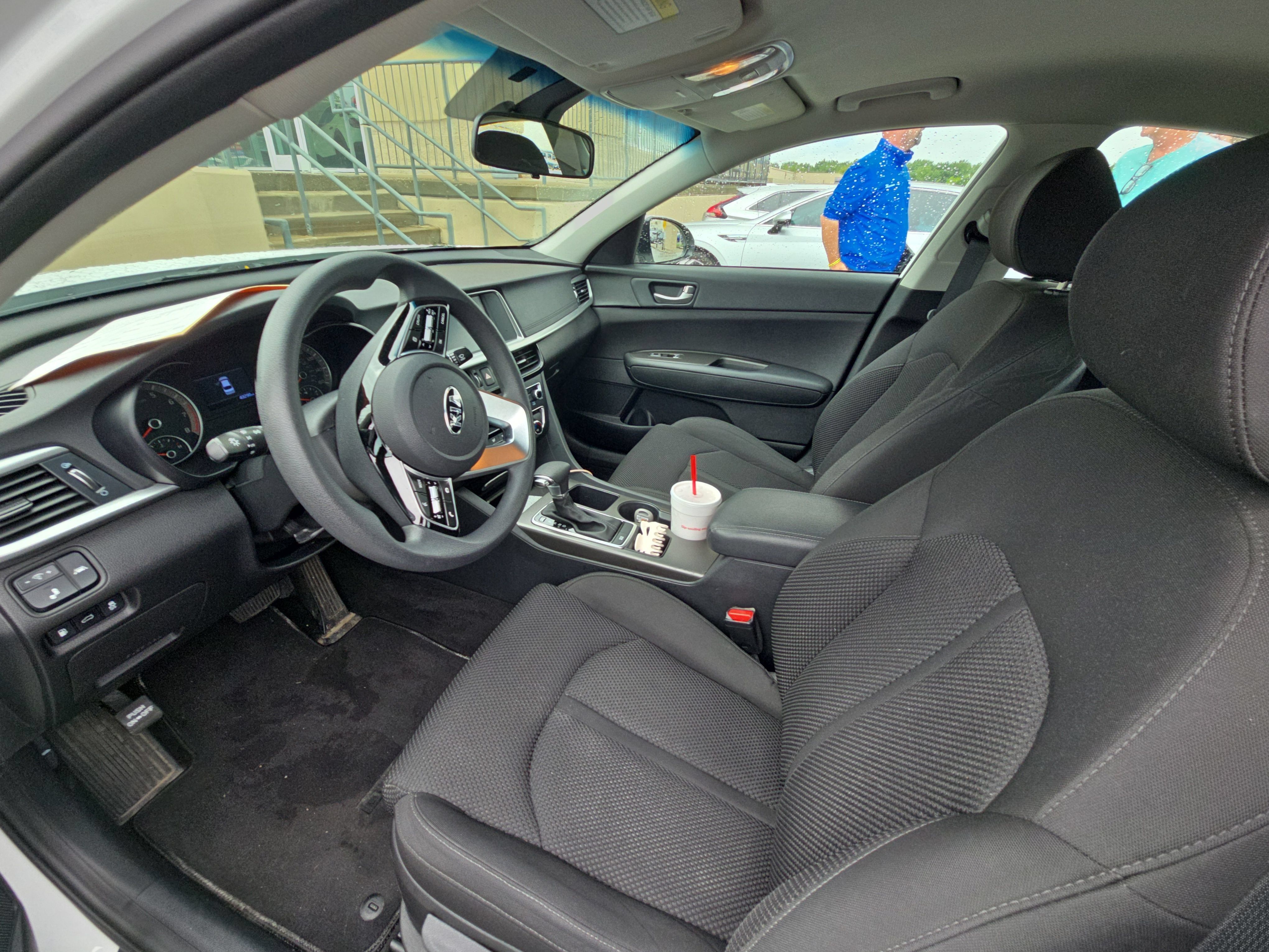 Used 2020 Kia Optima LX FWD image 7