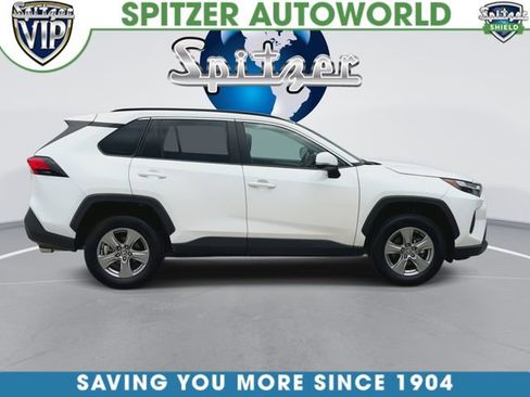 Used 2025 Toyota RAV4 XLE AWD/4WD image 10