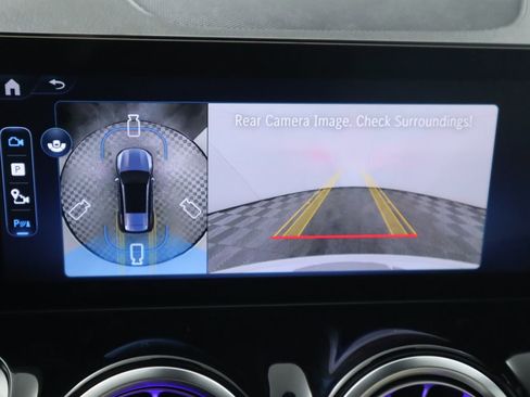 New 2026 Mercedes-Benz GLB 250 image 17