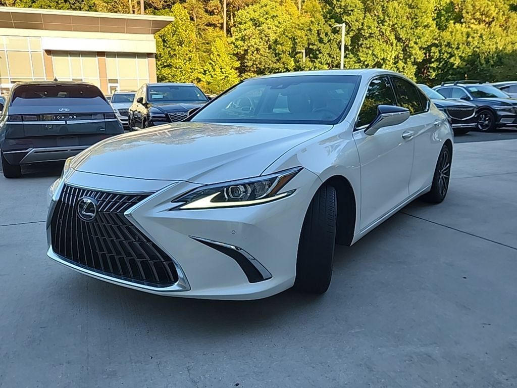 Used 2022 Lexus ES 350 w/ Premium Package FWD image 4