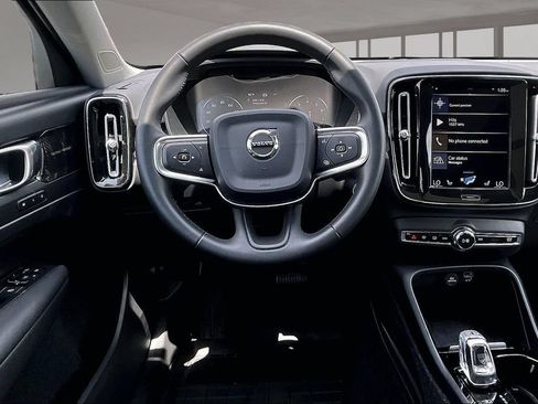 Used 2022 Volvo XC40 T5 Inscription w/ Advanced Package AWD/4WD image 5