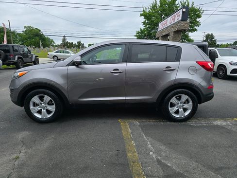 Used 2012 Kia Sportage LX FWD image 6
